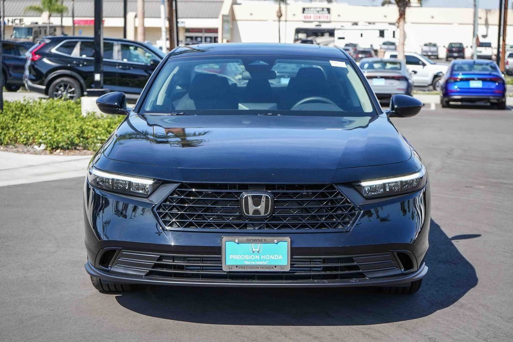 New 2026 Crystal Black Pearl Honda SE image 2