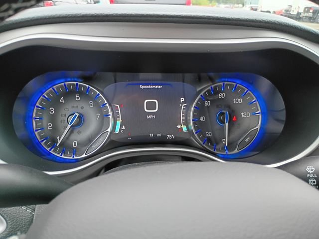 New 2027 Hydro Blue Pearl-Coat Exterior Paint Chrysler Select image 14