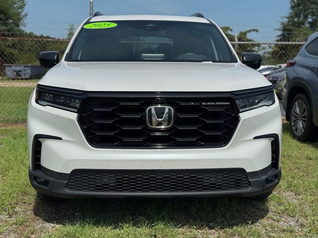 Used 2025  Honda Black Edition image 3
