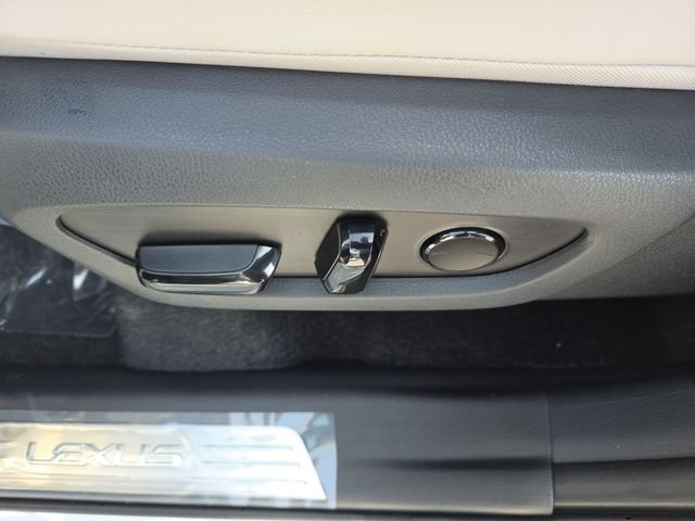New 2026 Wind Chill Pearl Lexus 350 Premium image 12
