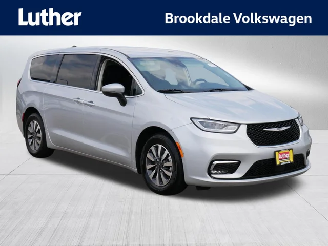 2023 Chrysler Pacifica Hybrid Touring L