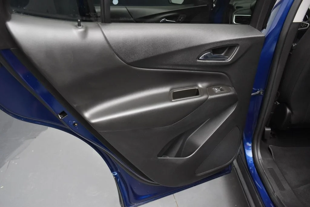 Used 2022 Blue Chevrolet LT image 19