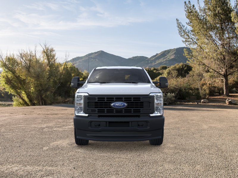 New 2025 Oxford White Ford F-350® XL image 6