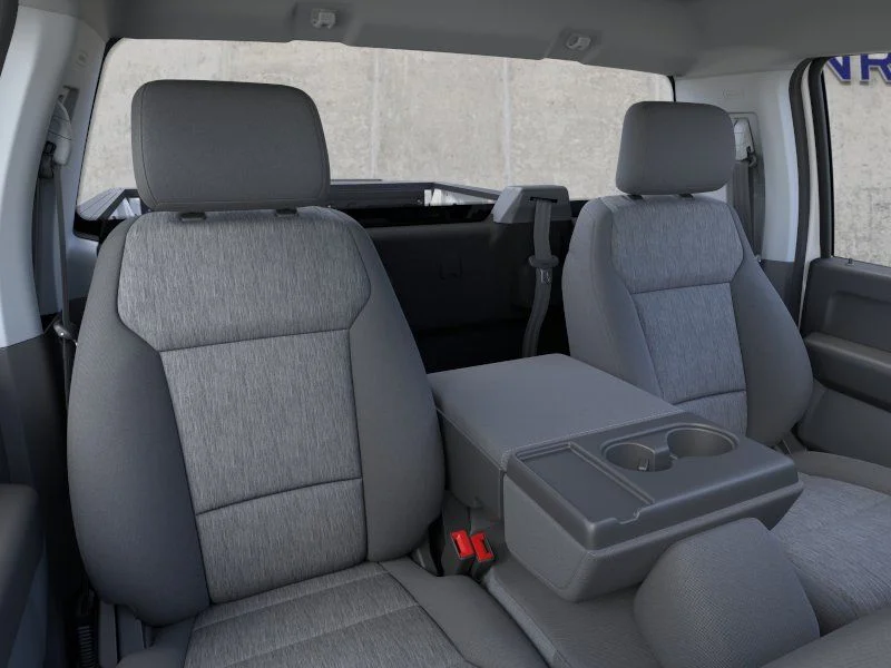 New 2026 Oxford White Ford XL image 10