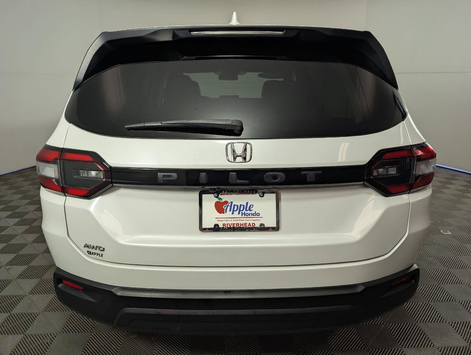 2023 Honda Pilot LX - Photo 35
