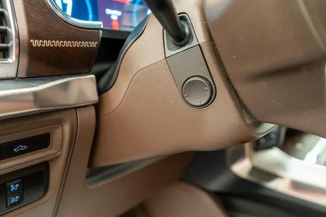 Used 2023 Red Ford King Ranch image 24