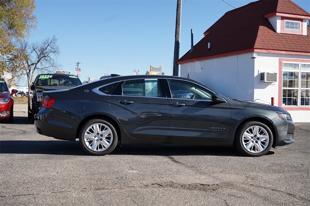 2018 Chevrolet Impala LS photo 2