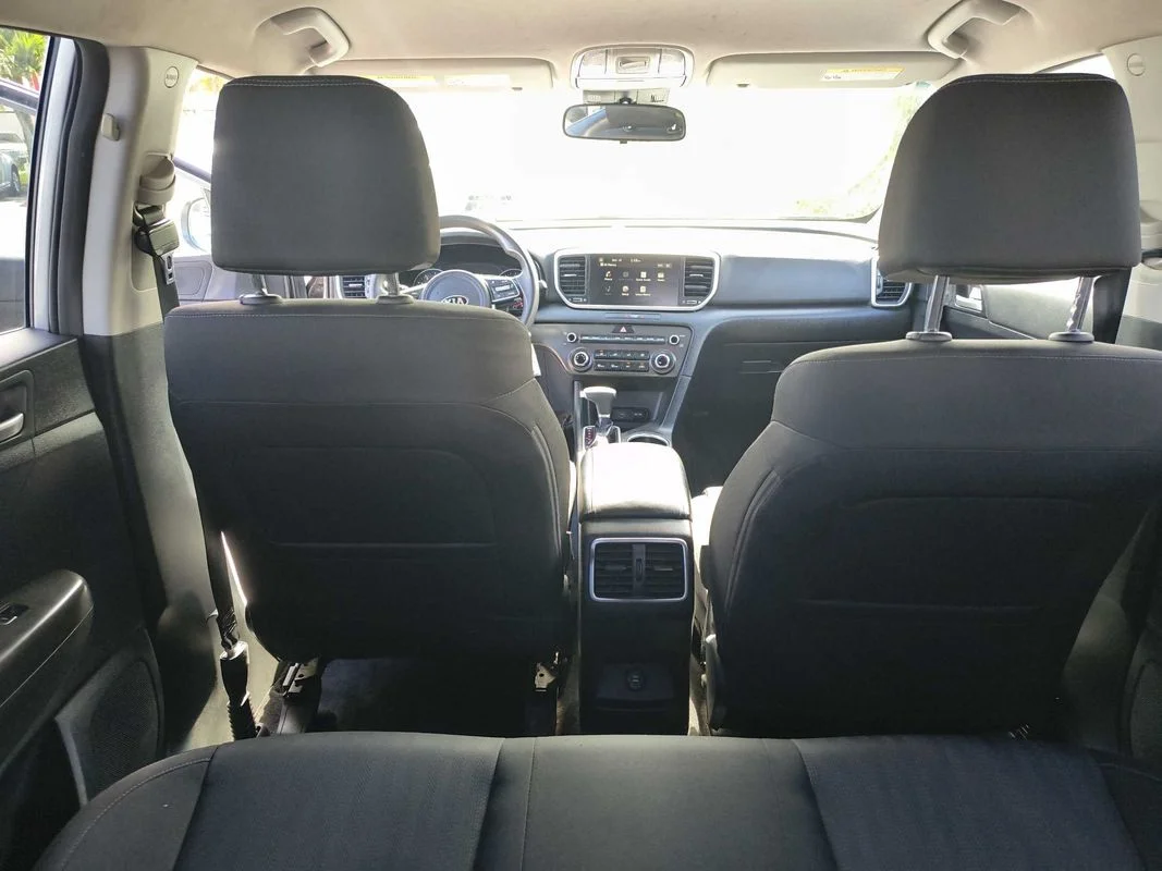 Used 2022  Kia LX image 13