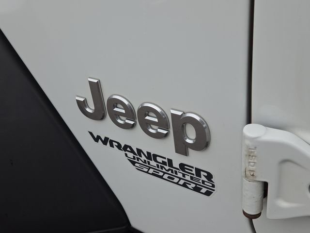 Used 2019 White Jeep Unlimited Sport S image 29