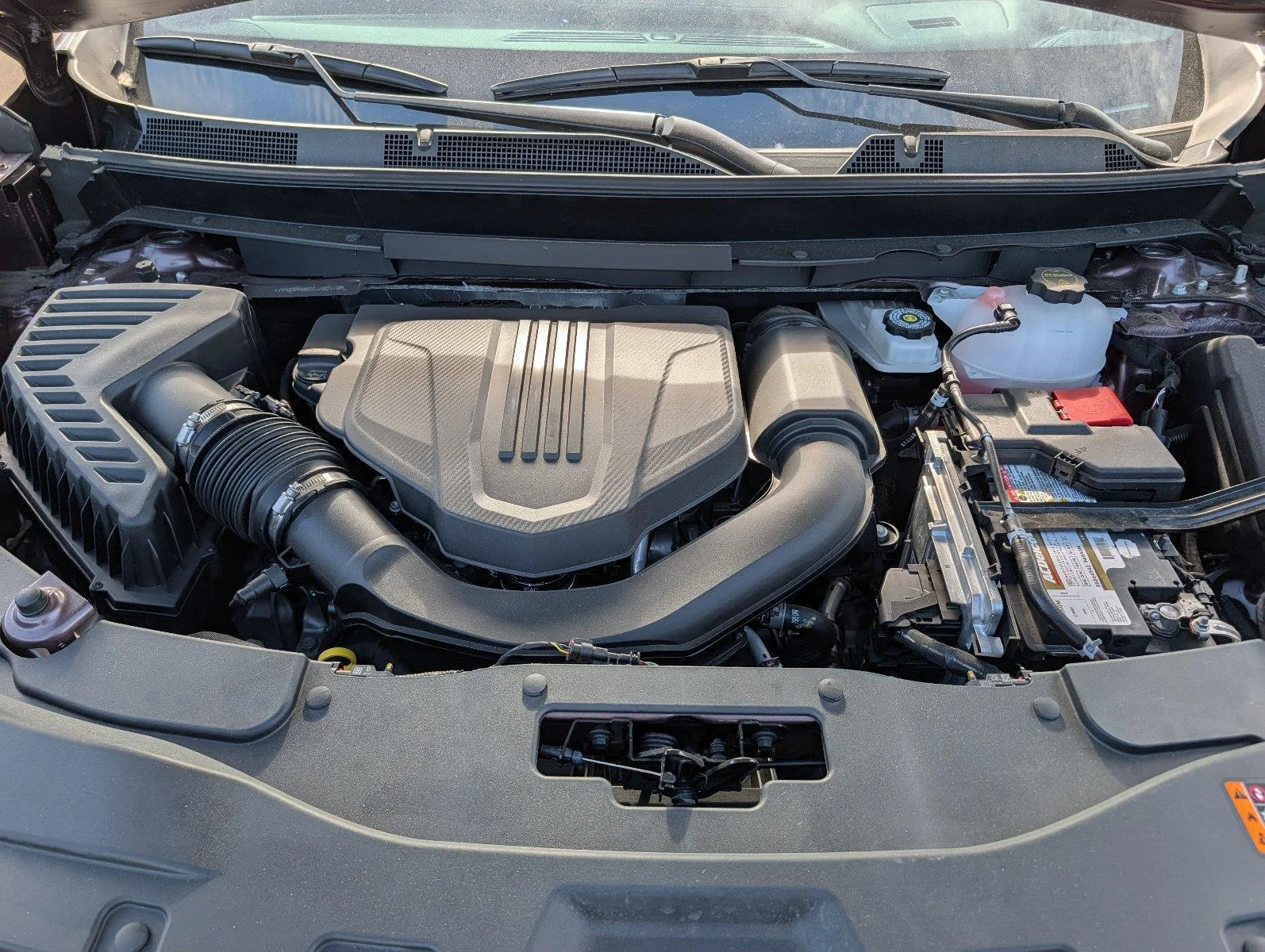 New 2026 Crystal Metallic GMC Elevation image 34
