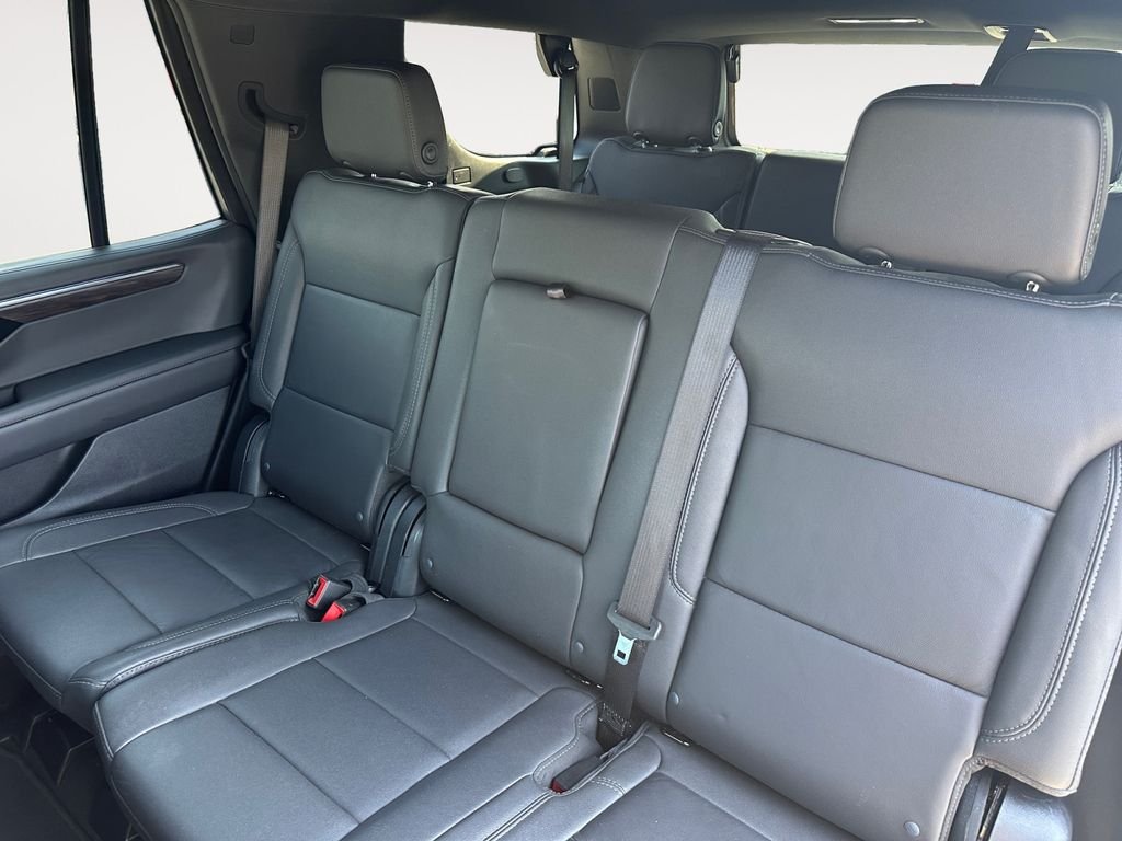 Used 2025 Gray Chevrolet LT image 13