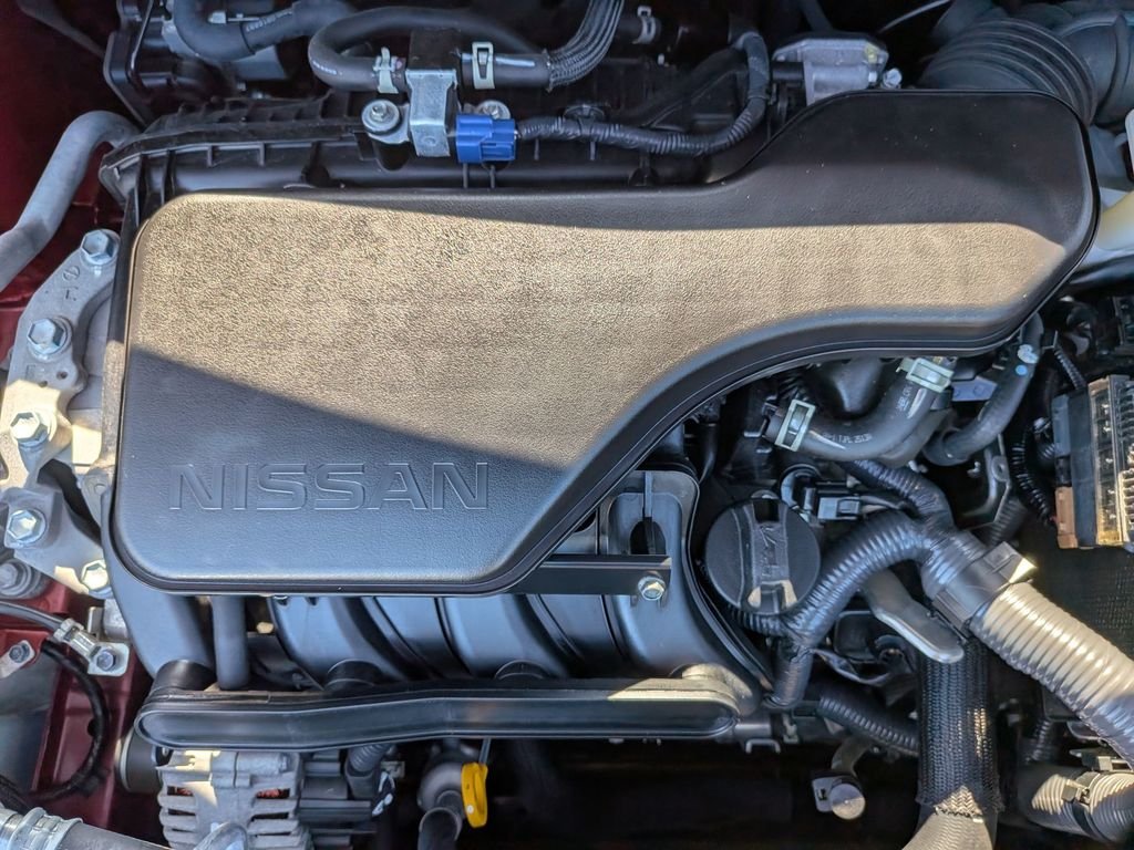 Used 2022 Red Nissan SL image 13