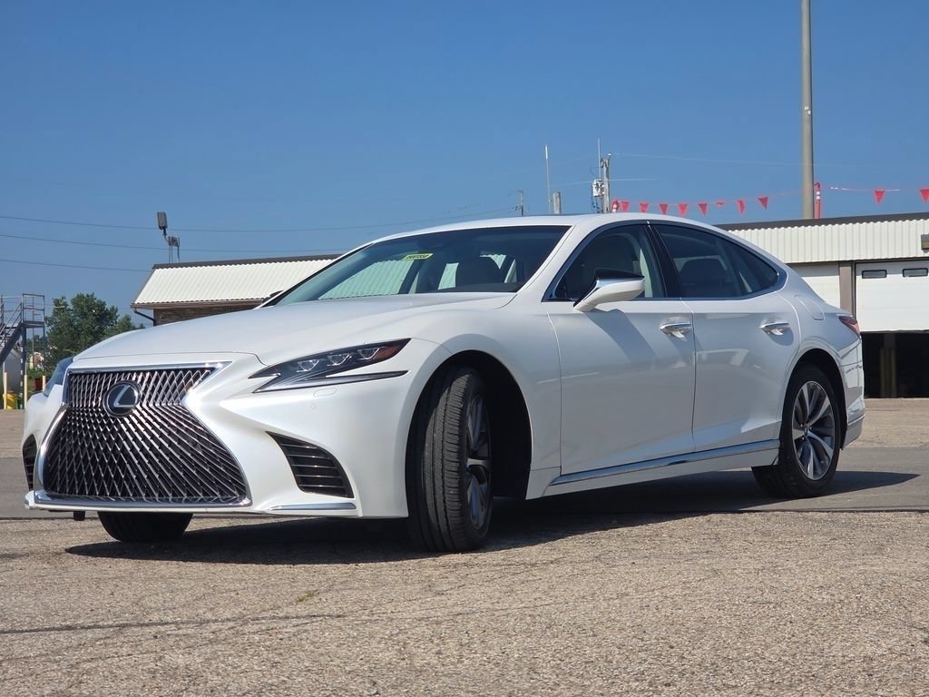 Used 2018 White Pearl Lexus 500 Base image 22