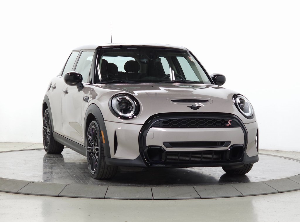 2023 MINI Hardtop 4 Door S