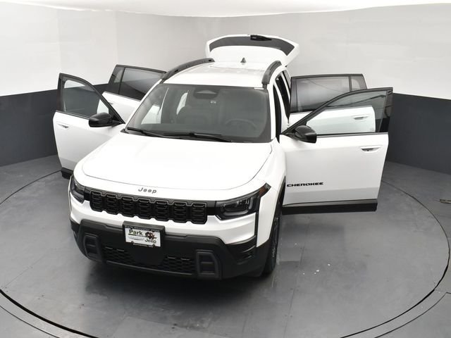 New 2026 Bright White Clear-Coat Exterior Paint Jeep Limited image 26