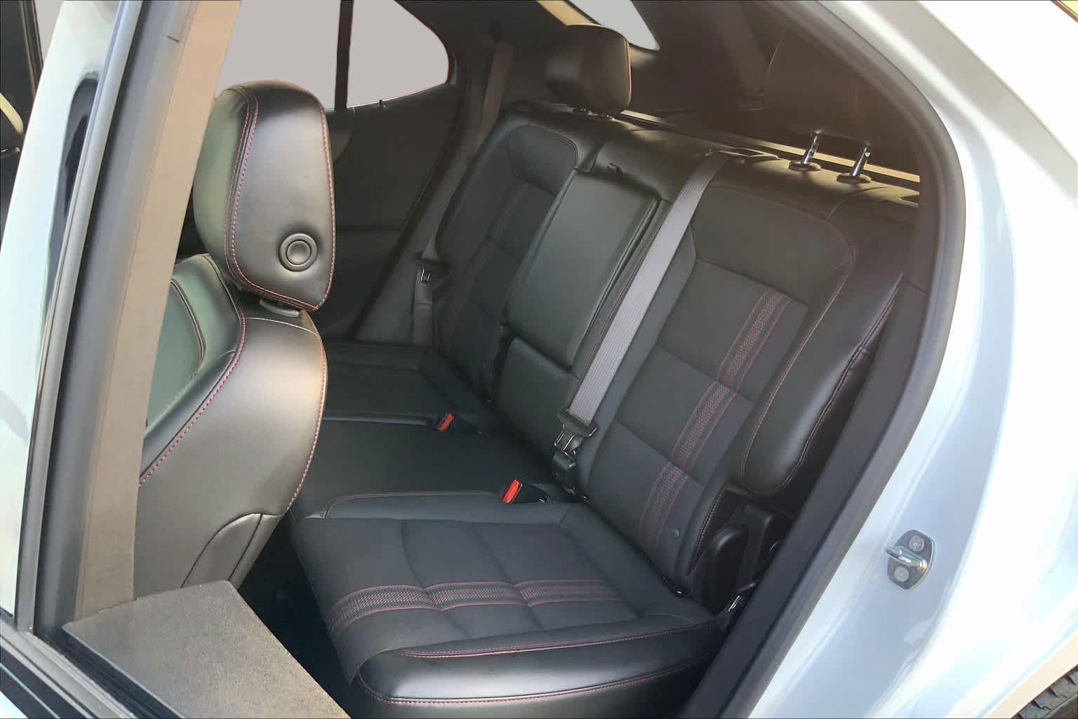 Used 2022 Summit White Chevrolet RS image 19