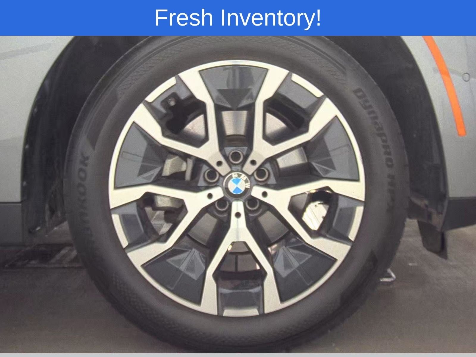 Certified Used 2025 Skyscraper Grey Metallic BMW 30 xDrive image 10