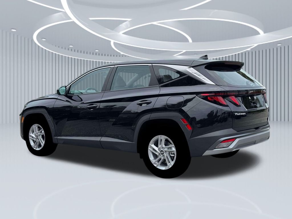 New 2026 Black Hyundai SE FWD image 23