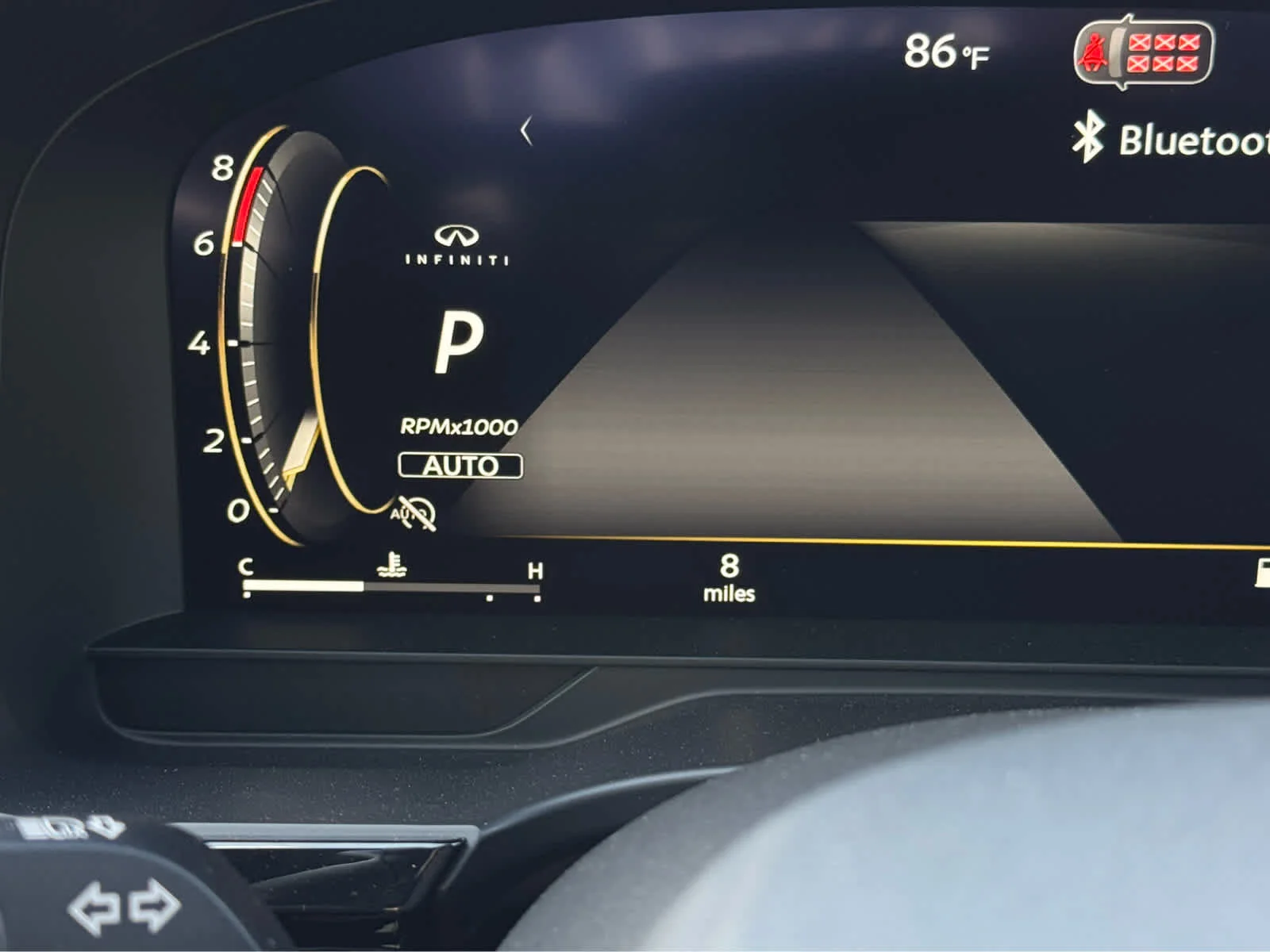 New 2027 2T RAD WHT INFINITI Autograph AWD image 10