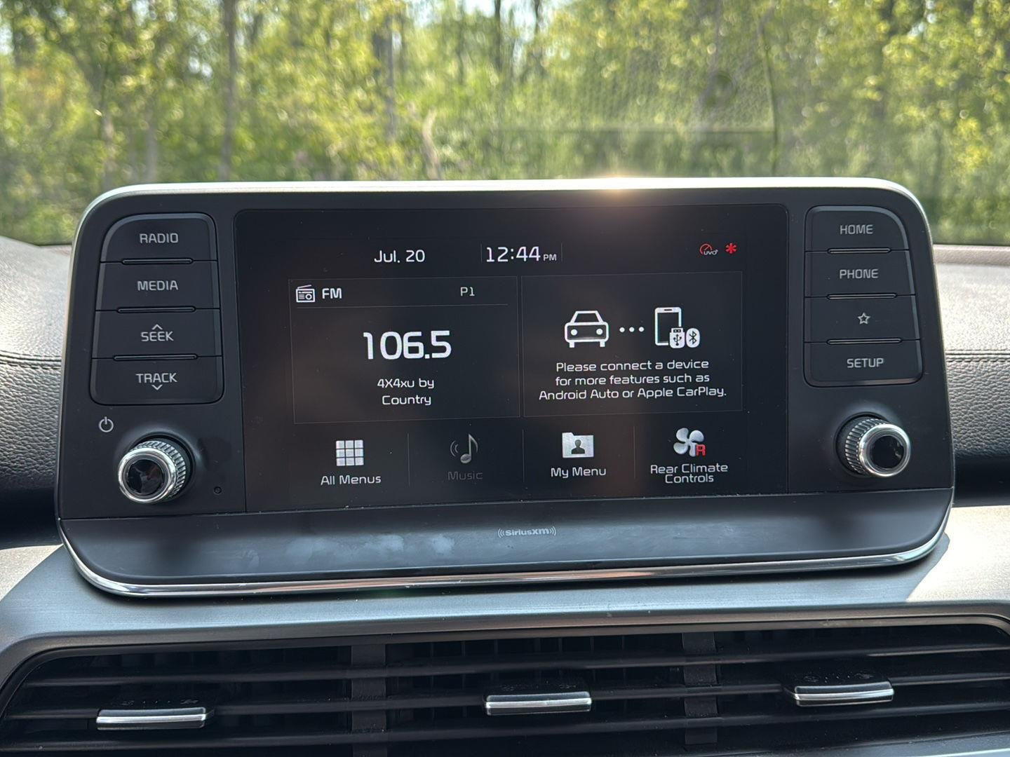 Used 2021 Snow White Pearl Kia LX image 11