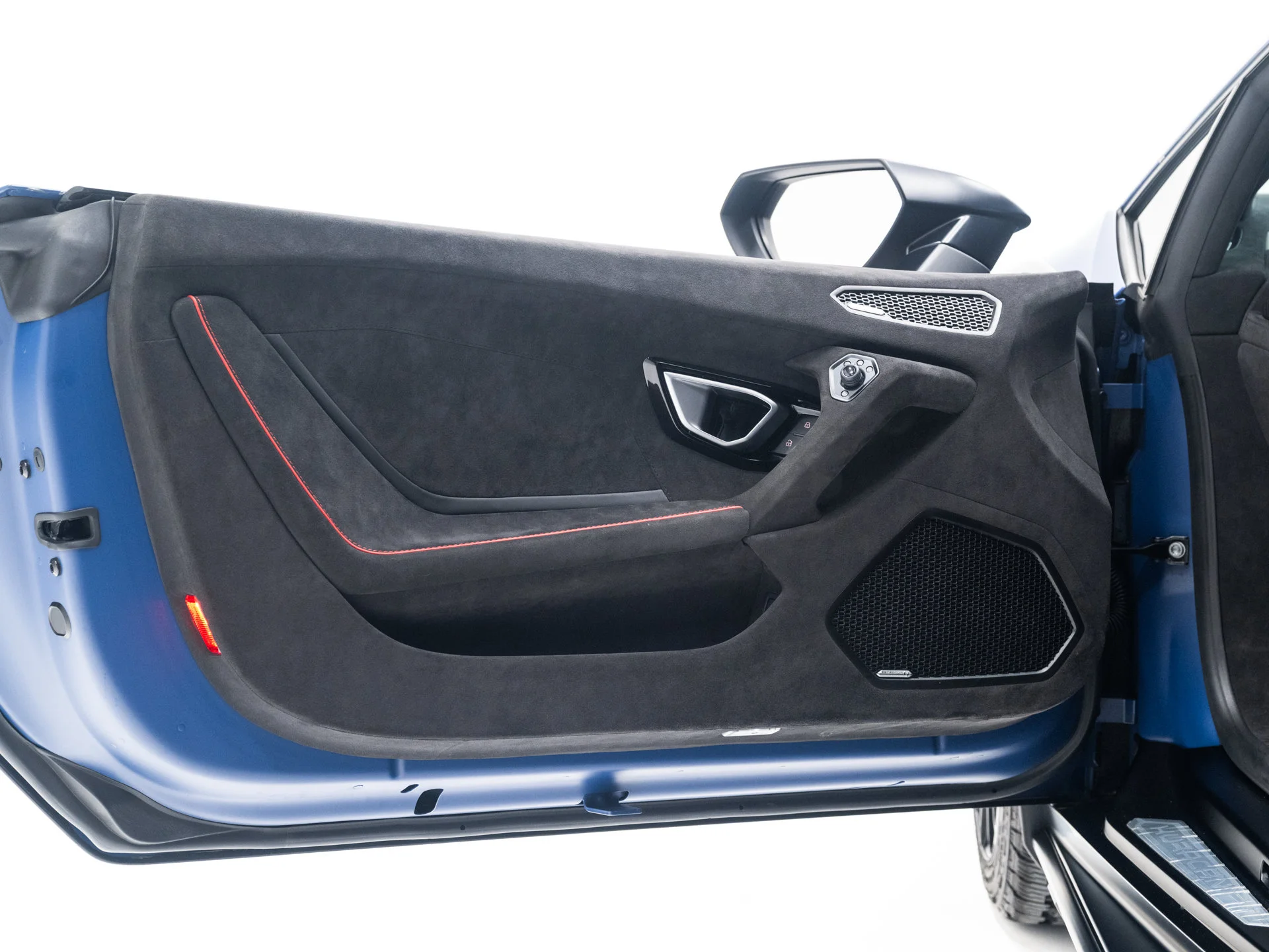 Used 2023 Blu Grifo Matte Lamborghini  image 34