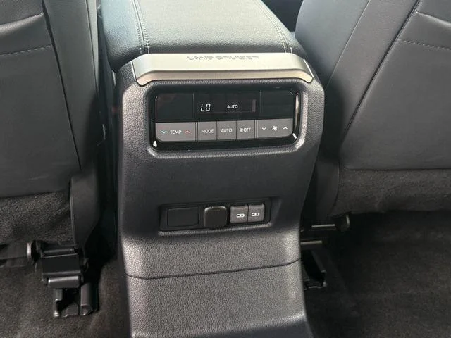 Certified Used 2025 METEOR SHOWER Toyota  image 23