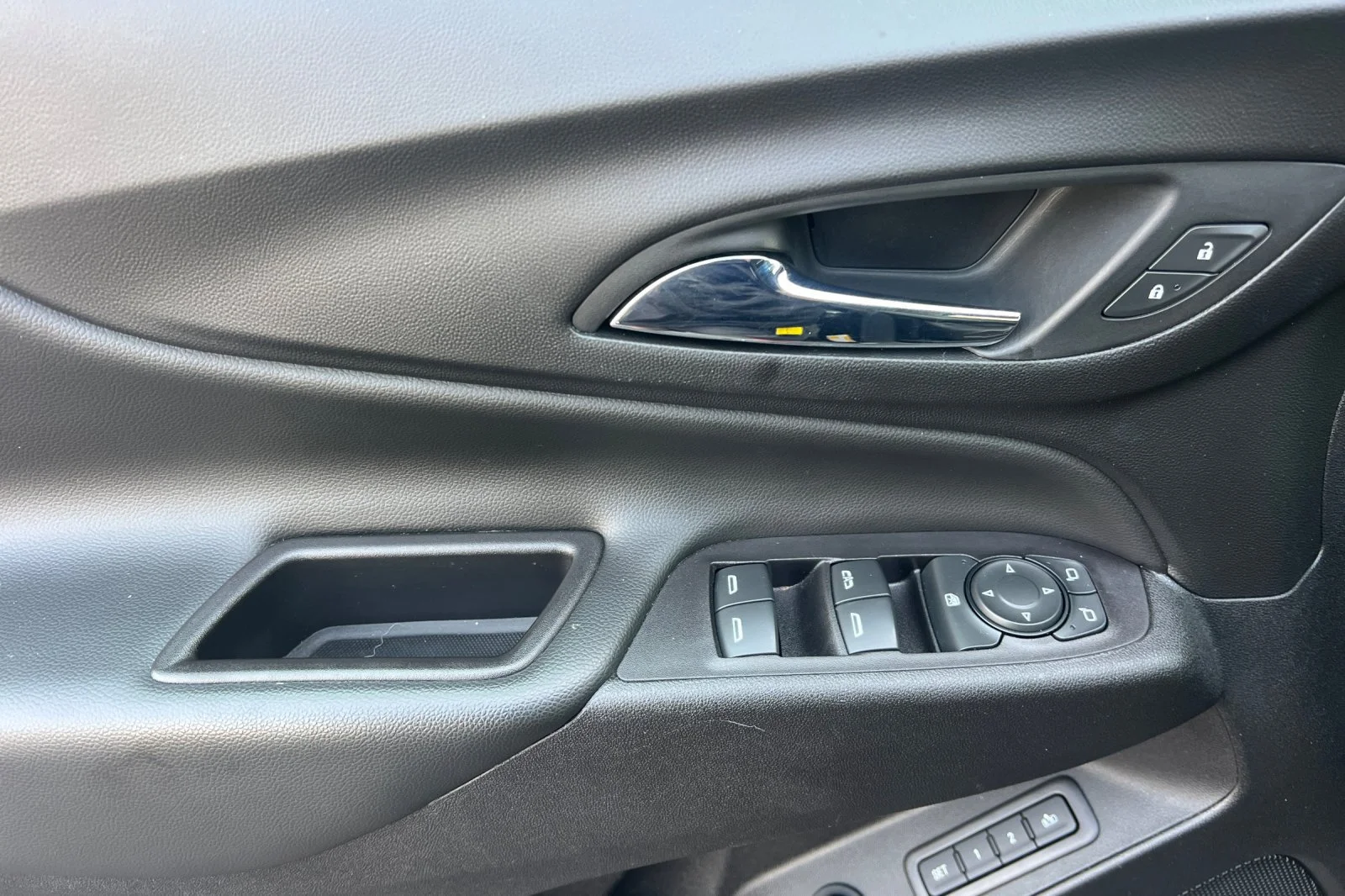 Used 2020 Mosaic Black Metallic Chevrolet LT image 10