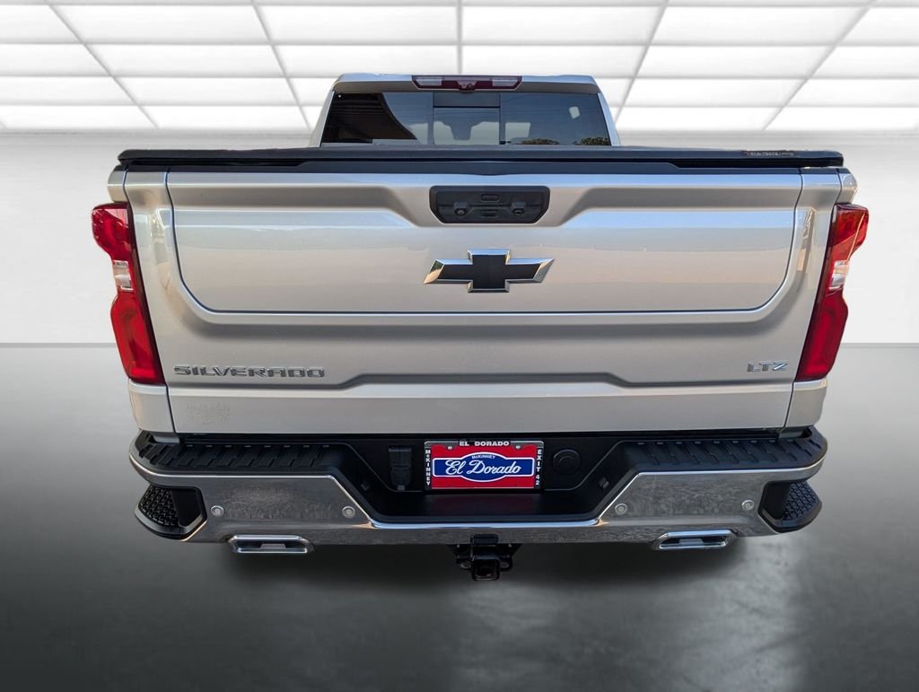 Used 2022 Silver Chevrolet LTZ image 31