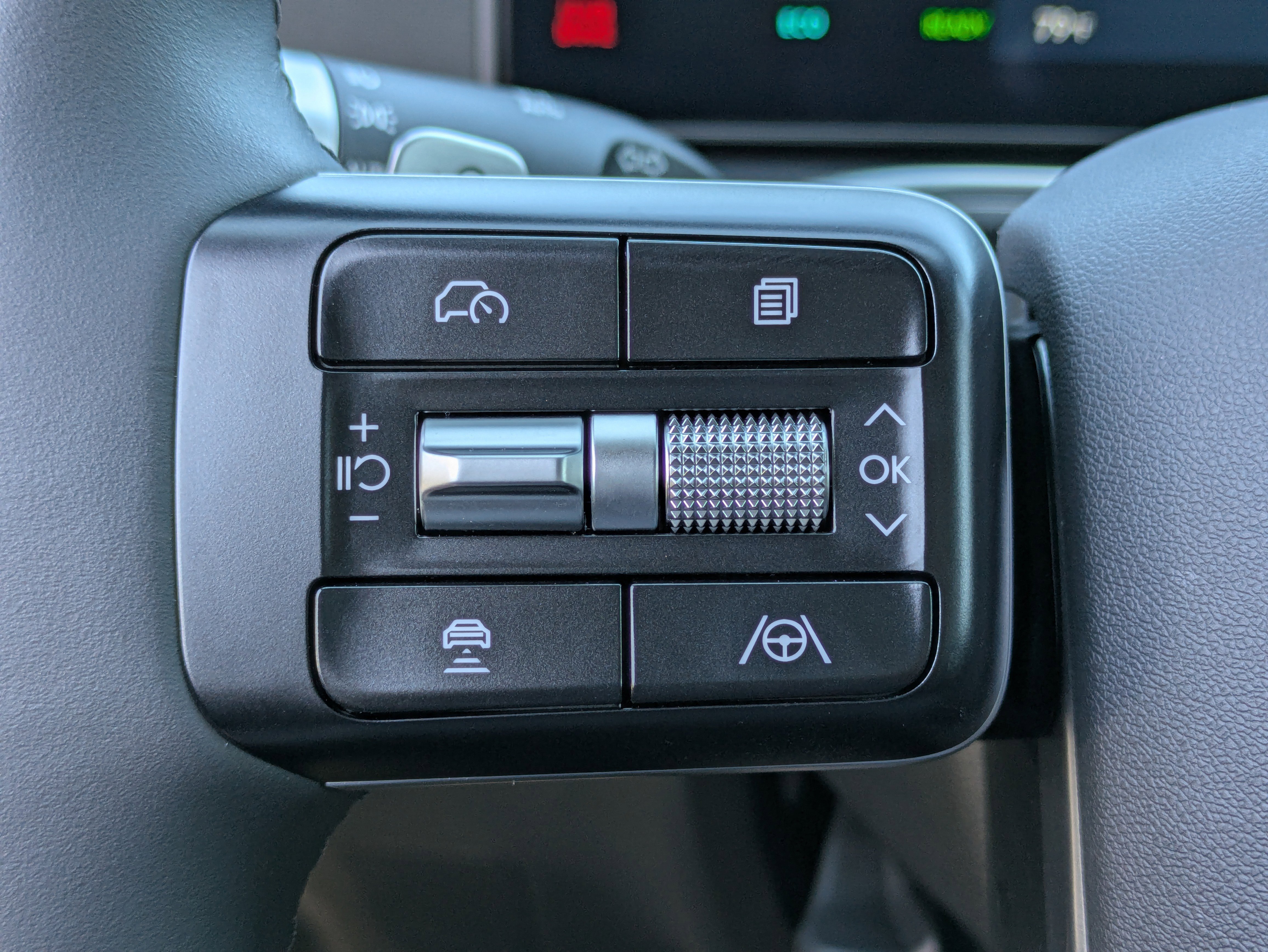 2026 Hyundai IONIQ 9 SE - Photo 57