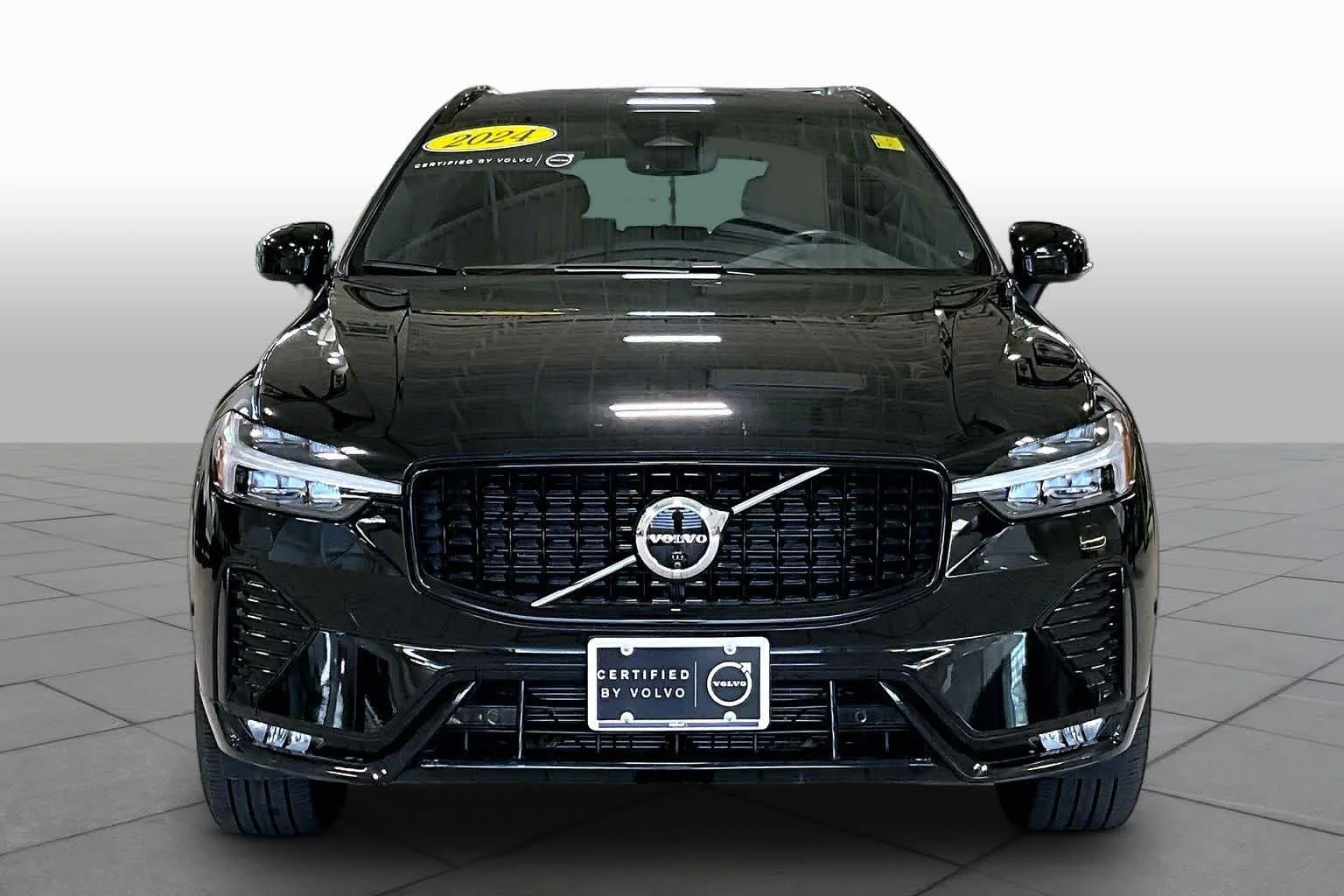 Certified Pre-Owned 2024 Volvo XC60 Plus