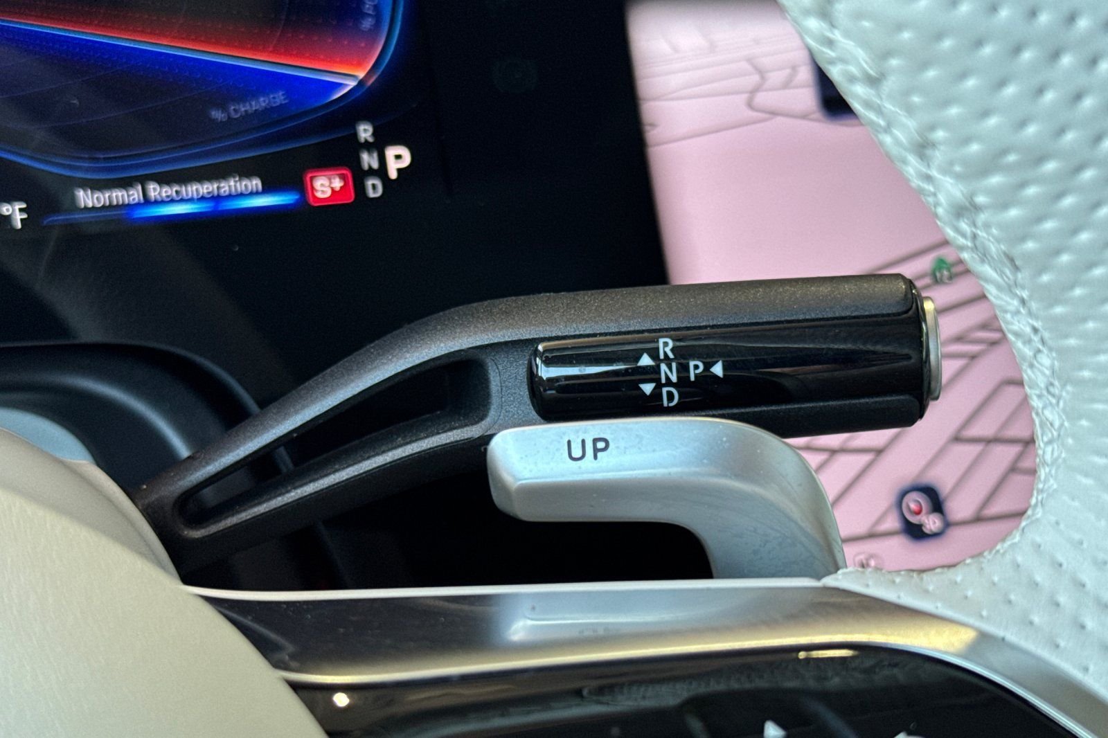 Certified Used 2024  Mercedes-Benz Base image 28