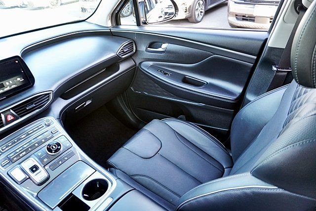 Used 2022 Black Hyundai SEL Premium image 23
