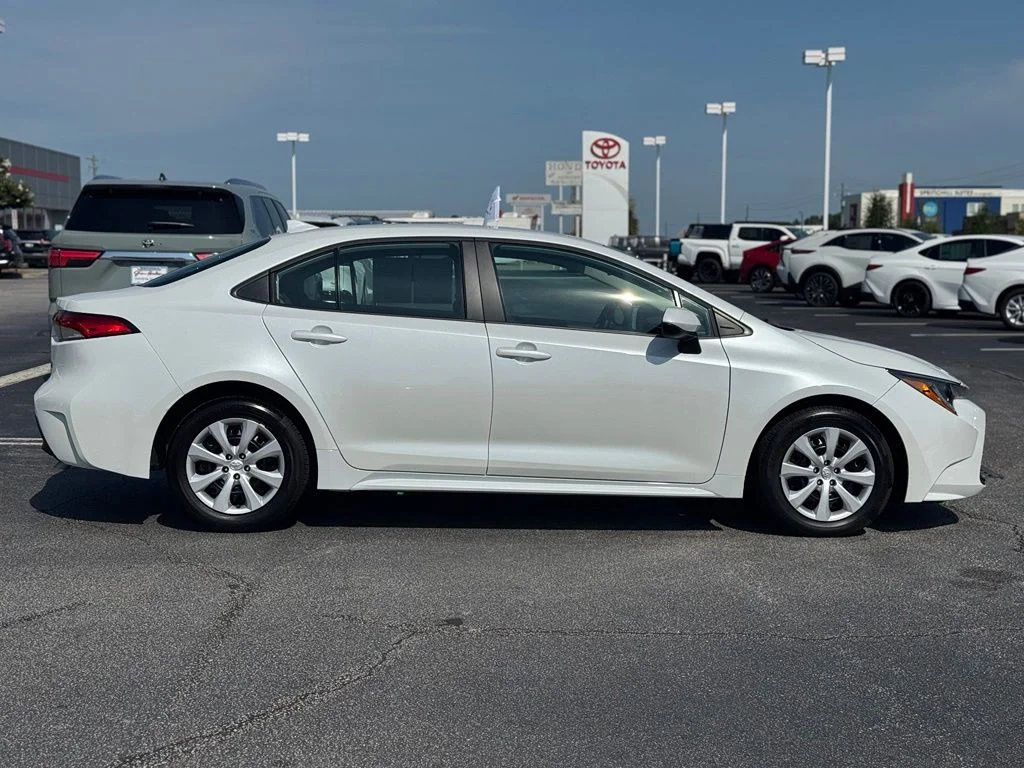 Used 2026 Beige Toyota LE image 7