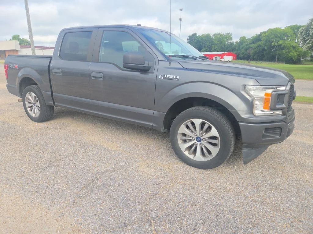 Certified Used 2018 Gray Ford XL image 12