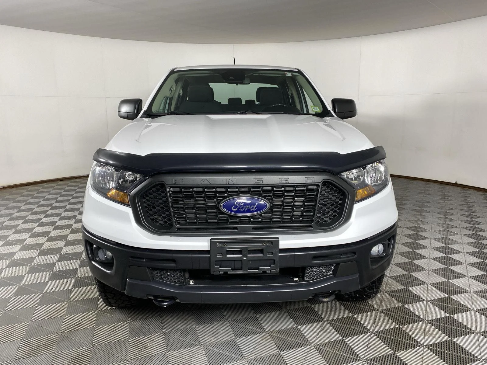 Used 2019 Oxford White Ford XL image 5