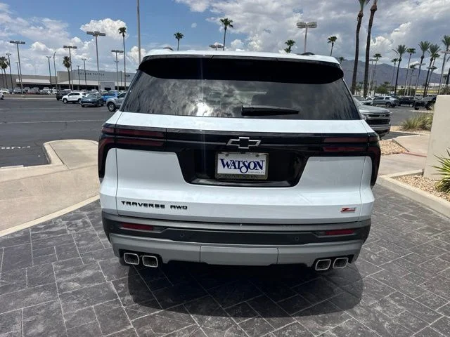 New 2026 White Chevrolet Z71 image 5