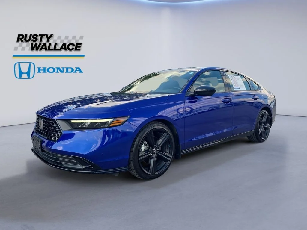 Used 2024  Honda Sport-L image 1