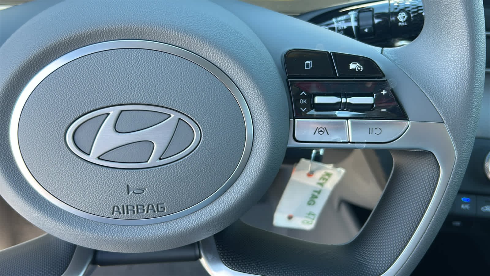 New 2026 Abyss Black Hyundai SE image 20