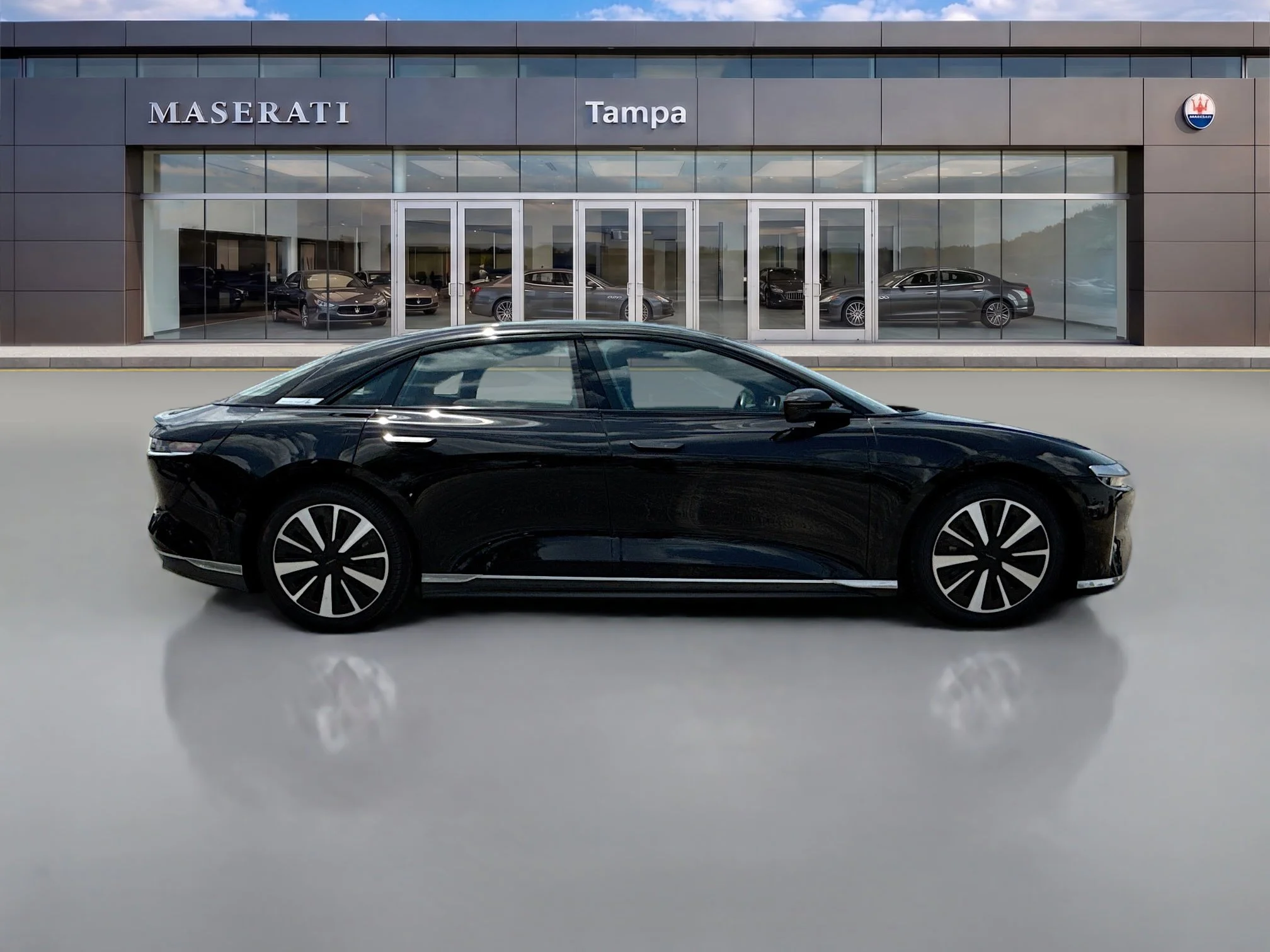 Used 2024 Lucid Air Touring with VIN 50EA1TEA0RA009675 for sale in Tampa, FL