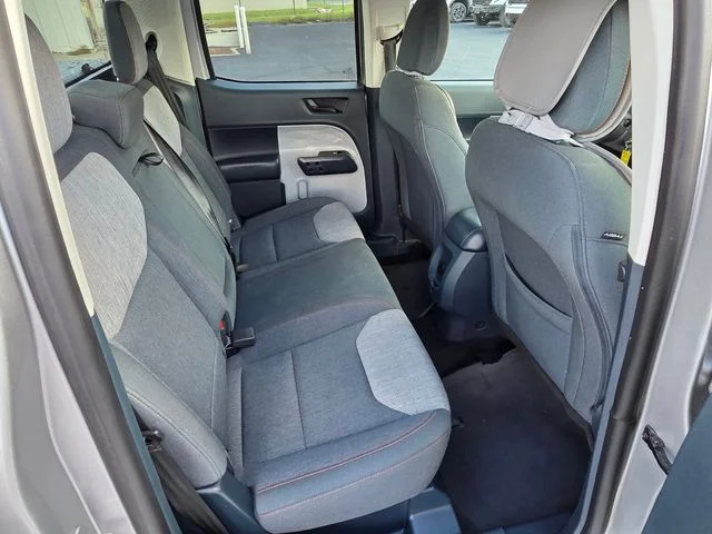 Used 2022 Silver Ford XLT image 15