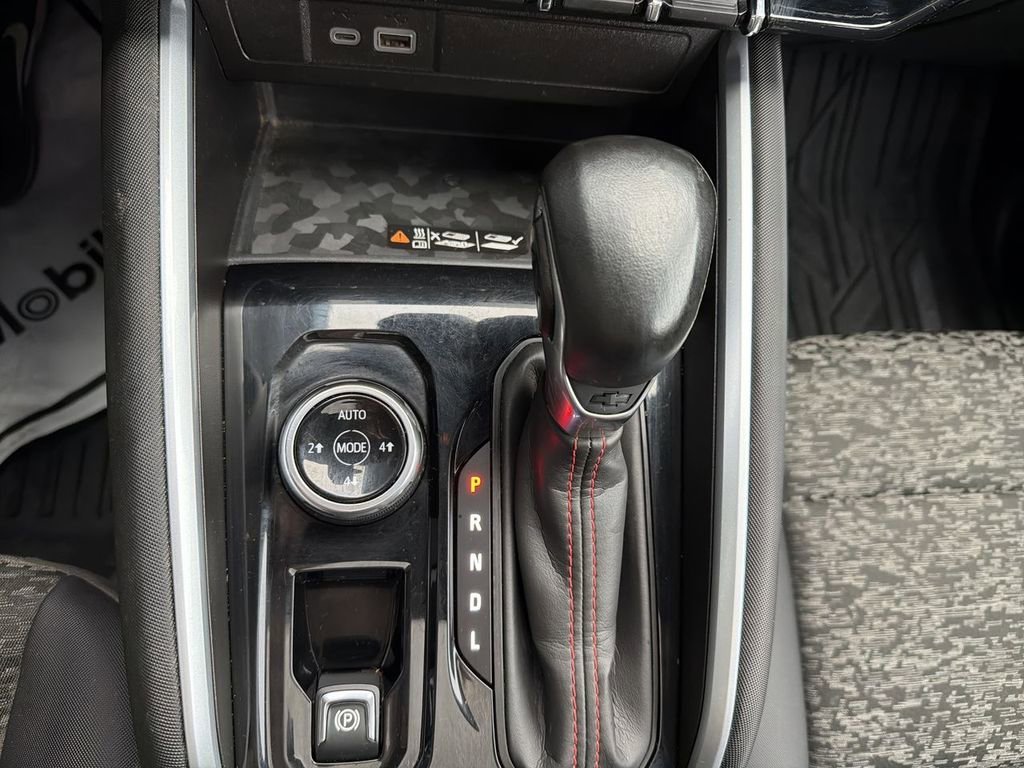 2024 Chevrolet Colorado Z71 - Photo 16