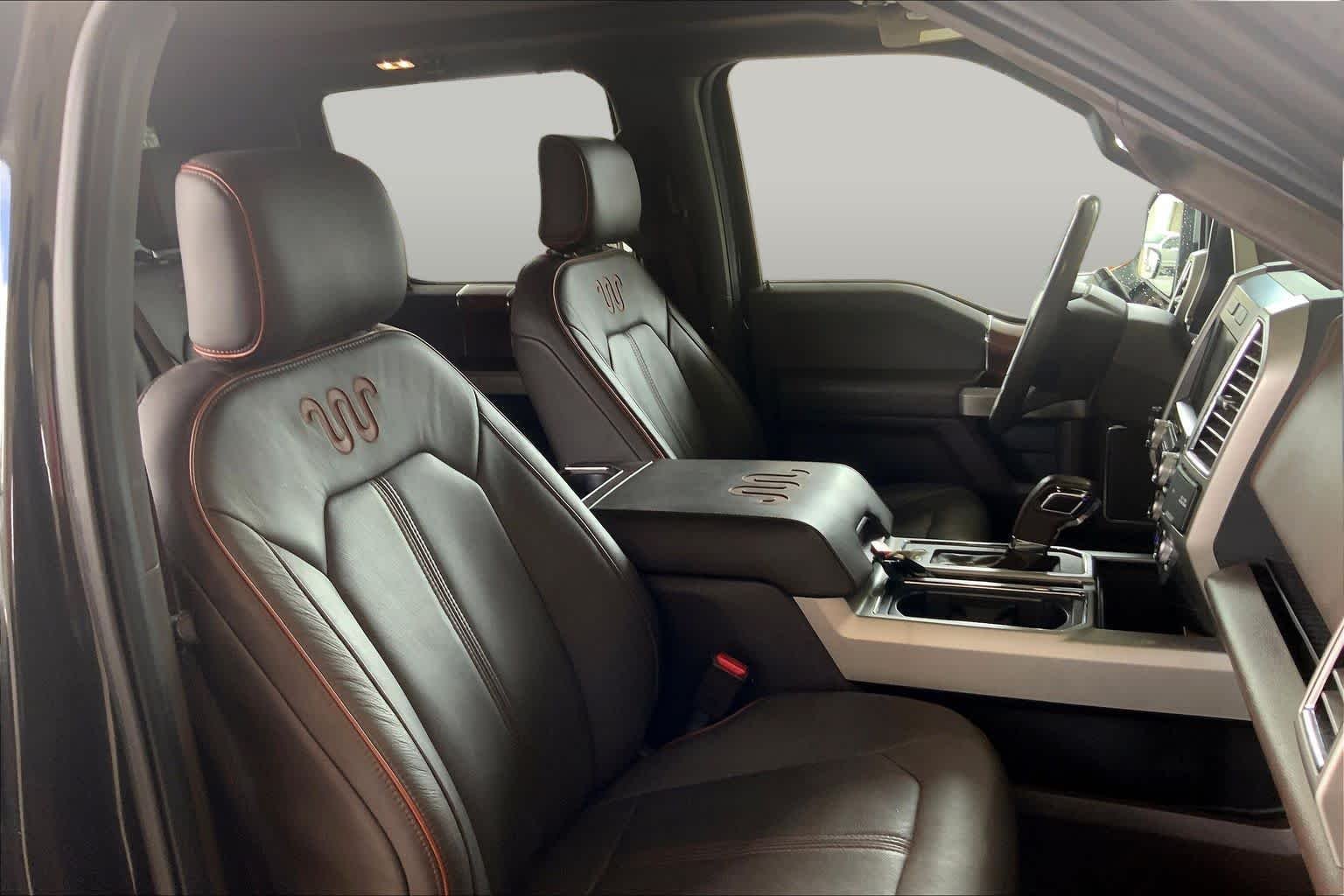 Used 2015 Tuxedo Black Metallic/Caribou Metallic Ford King Ranch image 9