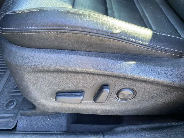 Certified Used 2020 Ebony Black Kia EX image 11
