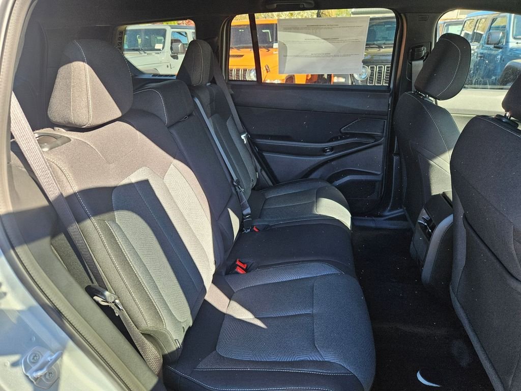 New 2026 Silver Zynith Clearcoat Jeep Laredo image 15