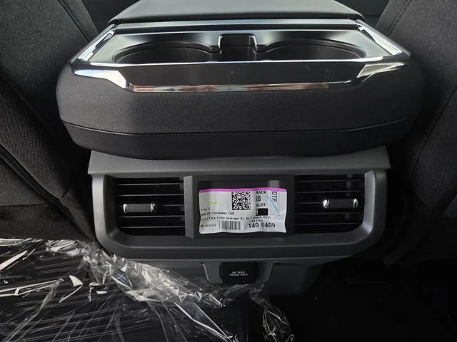 New 2026 Agate Black Metallic Ford XLT image 16