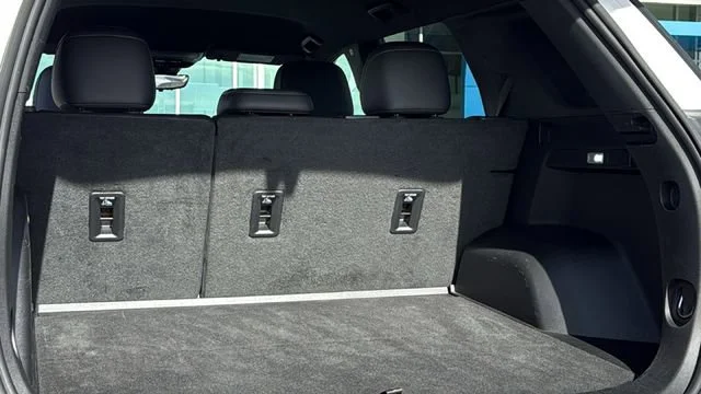2025 Chevrolet Equinox LT - Photo 27