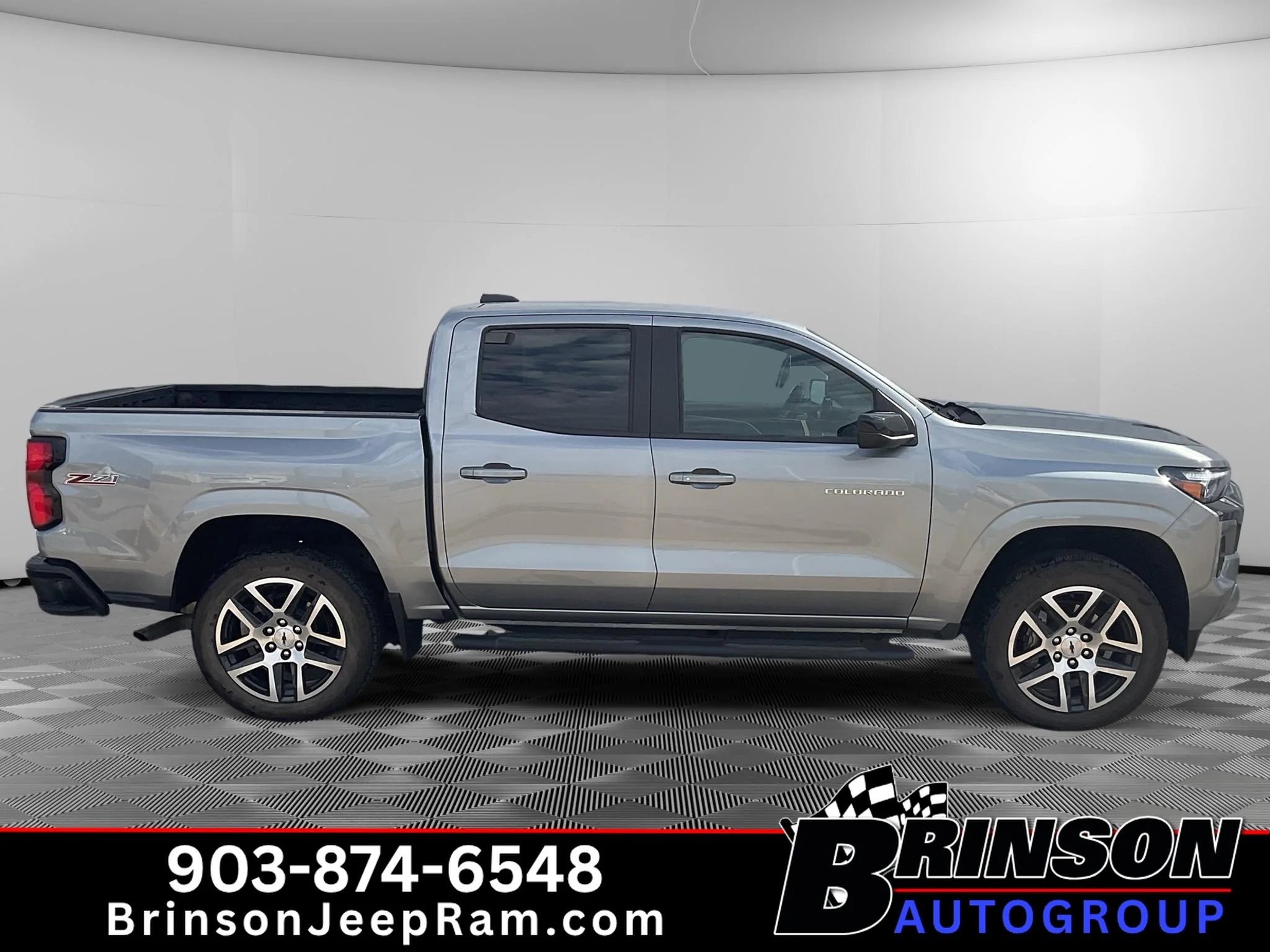 Used 2024 Sterling Gray Metallic Chevrolet 4WD Z71 image 8