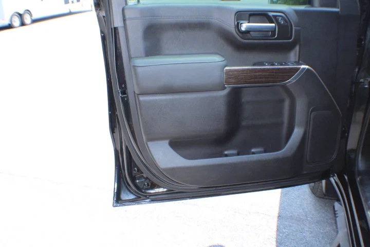 Certified Used 2021 EBONY TWILIGHT METALLIC GMC Elevation image 6