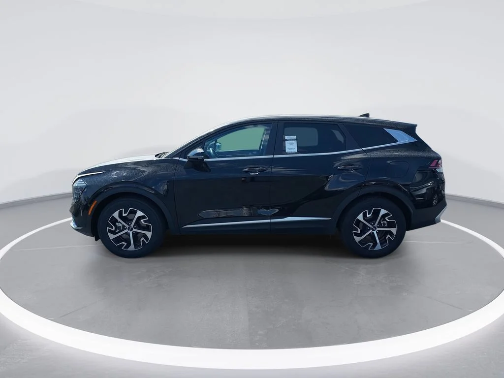 Used 2025 Black Kia EX image 5