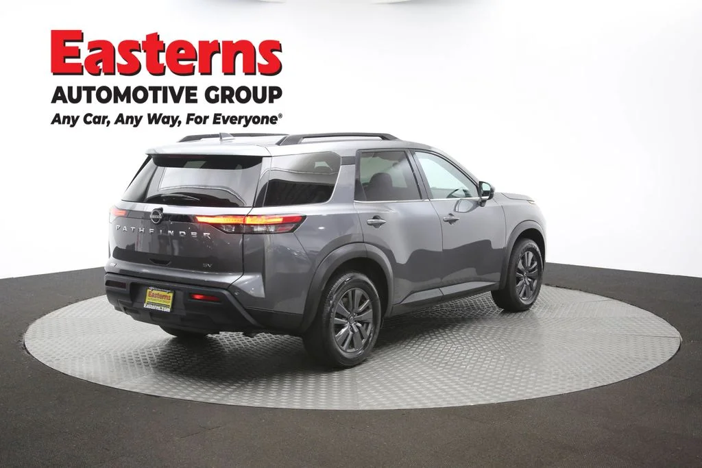 Used 2022 Gray Nissan SV image 41